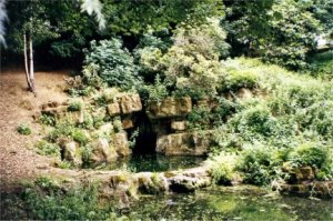 5-1-08-3 - High Leigh Cascade 2001