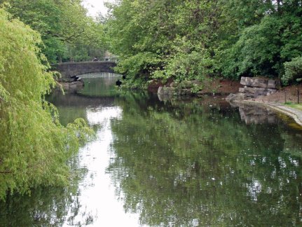 5-10-29-5 - Dublin Bridge MG P6230079