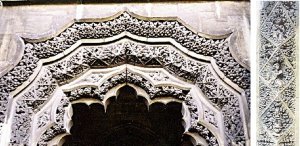 5-10-32-04 - St Mary R - North Door Mouldings