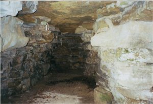 5-10-40-2 - Heythrop Bats Cave