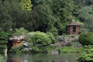 1-5-08-1 - Sandringham A-05 Boat Cave and Nest