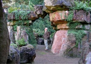 1-5-11-1 - Madresfield Archway