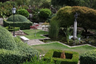 1-5-28-1 - Danesfield 07 Italian Garden