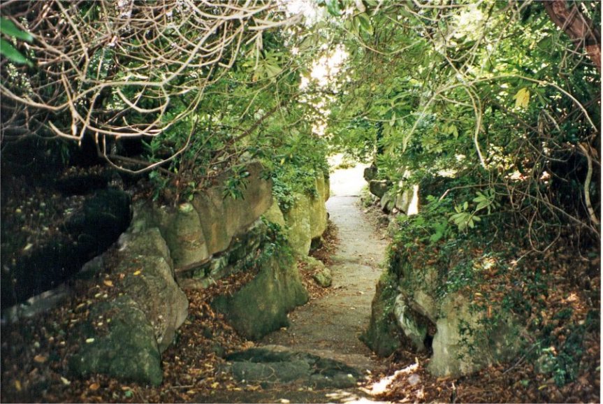 5-10-45-2 - Sundridge Park Pathway 2