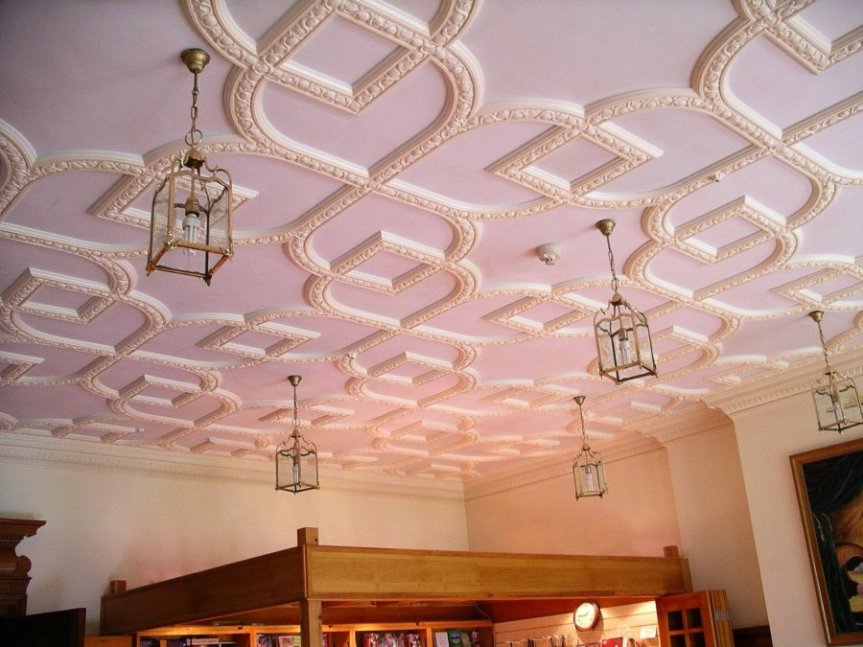 5-10-47-05 - Piggots Manor - Ceiling 1