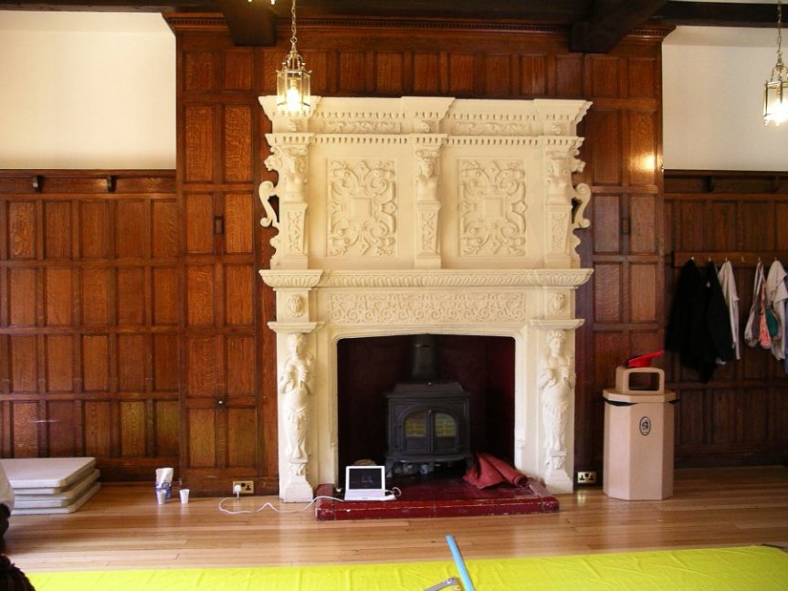 5-10-47-06 - Piggots Manor - Fireplace 1