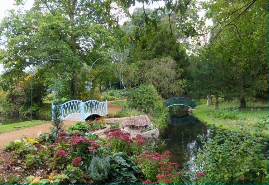 150401 - Swiss Garden Stream