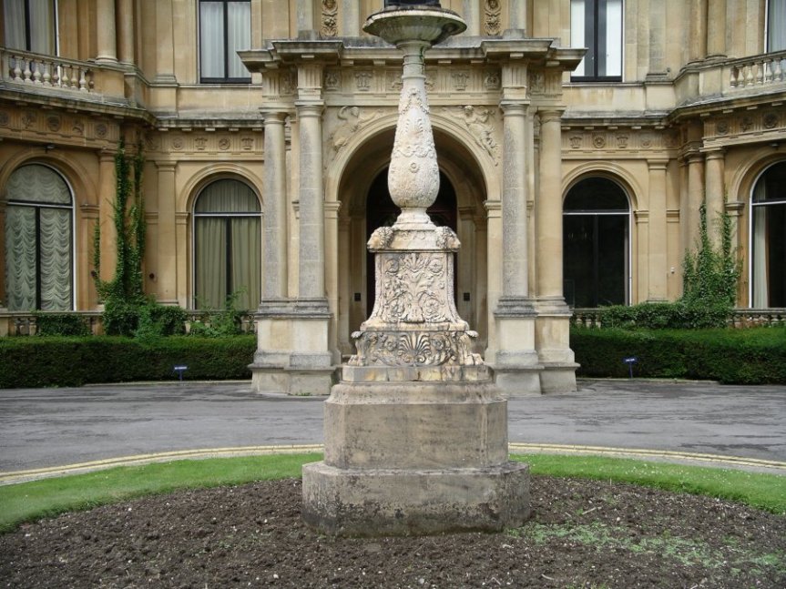 5-10-48-04 - Halton House - Front