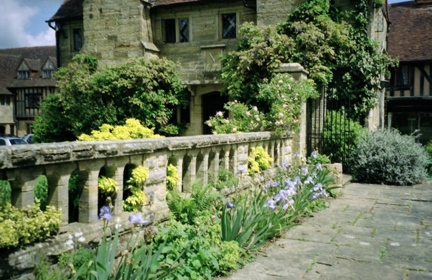 5-1-60-04 - Dutton Homestall Balustrade