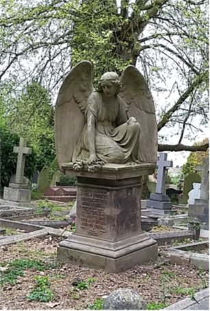 170522 - Memorial in Hoddesdon Cemetery