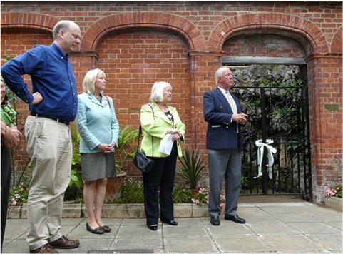 170818 - Ewell Court Fernery